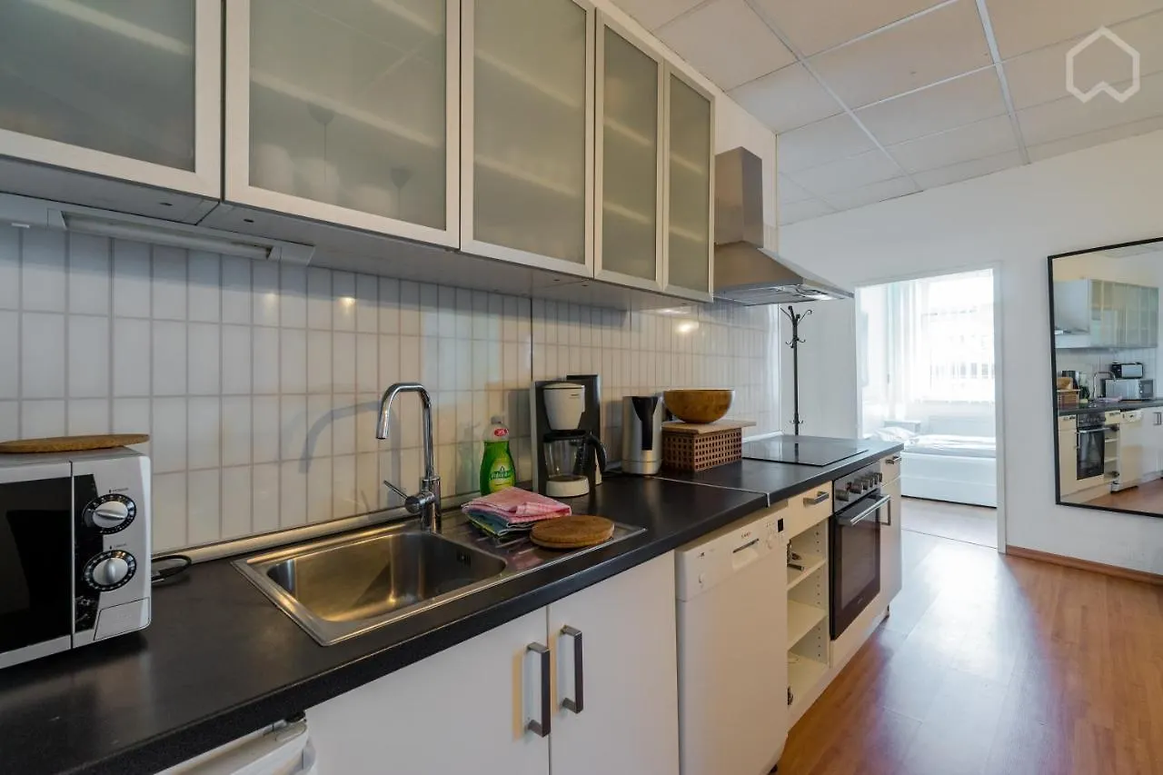 Spacious And Modern Furnished Apartment For 10 Guests Berlín Německo
