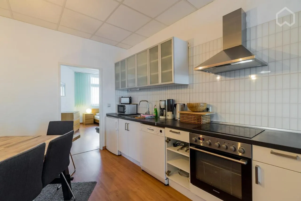 ברלין Spacious And Modern Furnished Apartment For 10 Guests