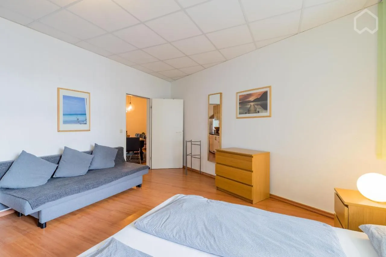 ברלין Spacious And Modern Furnished Apartment For 10 Guests